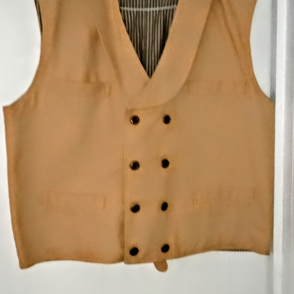 Frontier Classics Western Gentleman's Vest - Picture 3 of 6